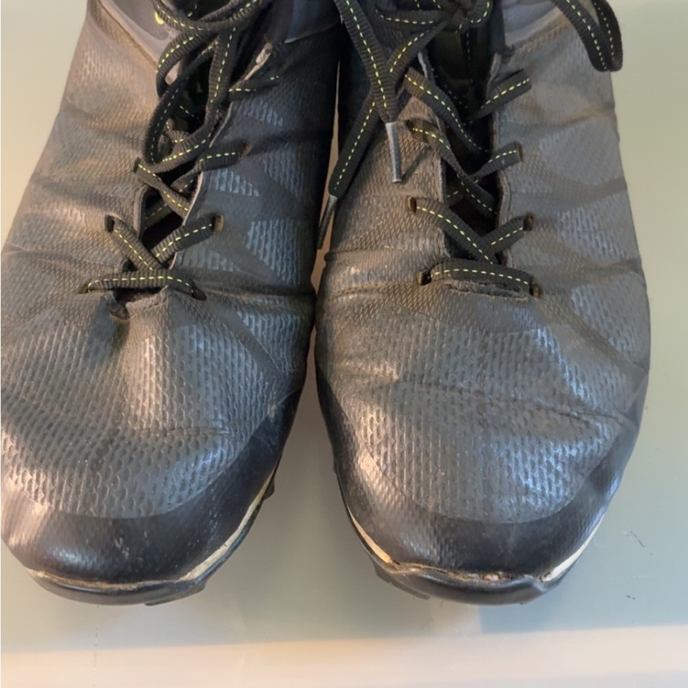 Riddell‎ Men Football Cleats Black Yellow Lace Up Athletic Shoes Size Unknown